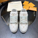 اسنیکر مردانه برند Louis Vuitton