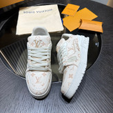 اسنیکر مردانه برند Louis Vuitton