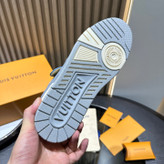 اسنیکر مردانه برند Louis Vuitton