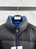 کاپشن مردانه برند Moncler