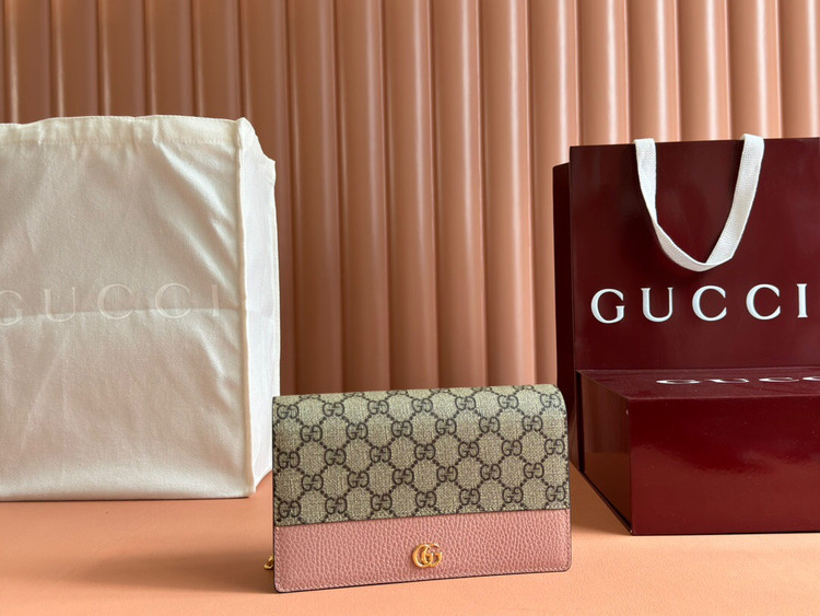 کیف زنانه برند Gucci مدل Marmont