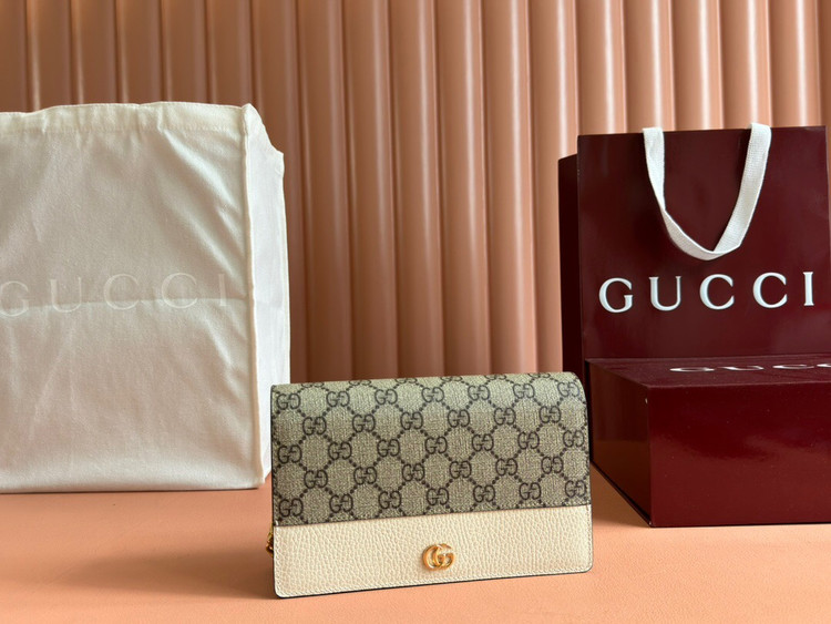کیف زنانه برند Gucci مدل Marmont