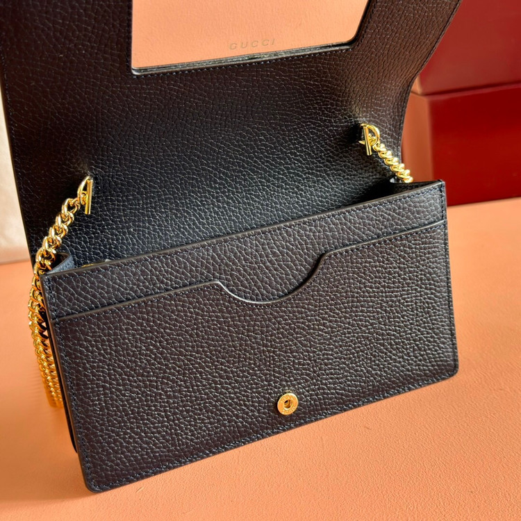 کیف زنانه برند Gucci مدل Marmont