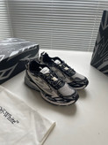 اسنیکر برند OFF WHITE مدل RIGHT BACK