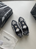 اسنیکر برند OFF WHITE مدل RIGHT BACK