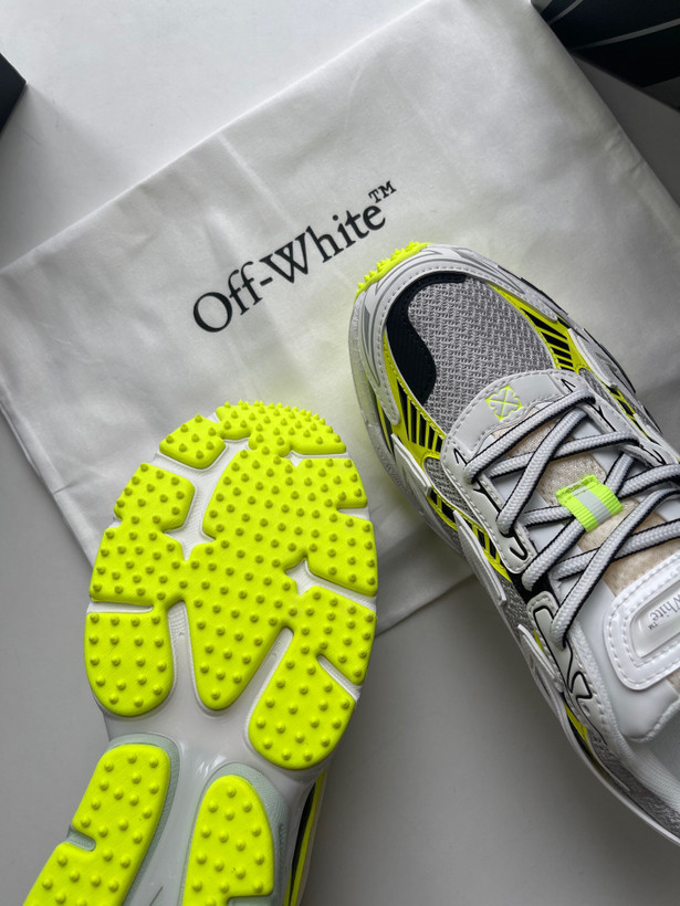 اسنیکر برند OFF WHITE مدل RIGHT BACK