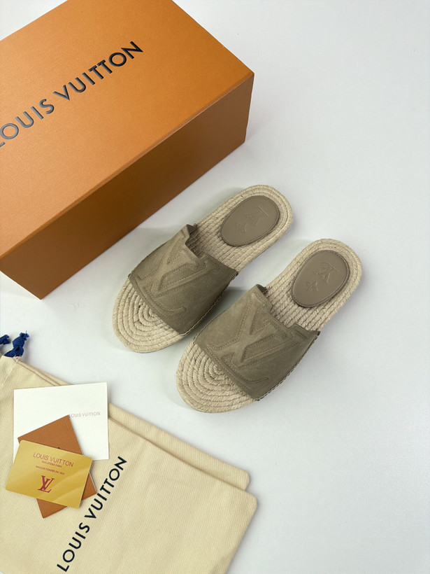 صندل مردانه برند Louis Vuitton