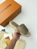 صندل مردانه برند Louis Vuitton