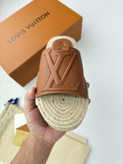 صندل مردانه برند Louis Vuitton