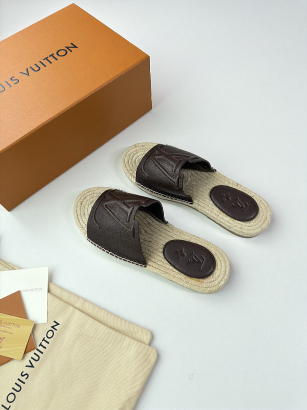 صندل مردانه برند Louis Vuitton