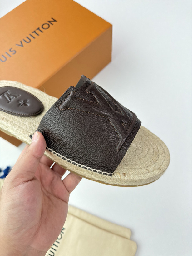 صندل مردانه برند Louis Vuitton
