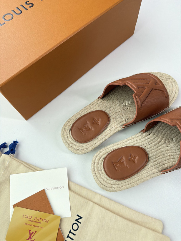 صندل مردانه برند Louis Vuitton