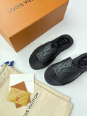 صندل مردانه برند Louis Vuitton