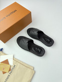 صندل مردانه برند Louis Vuitton