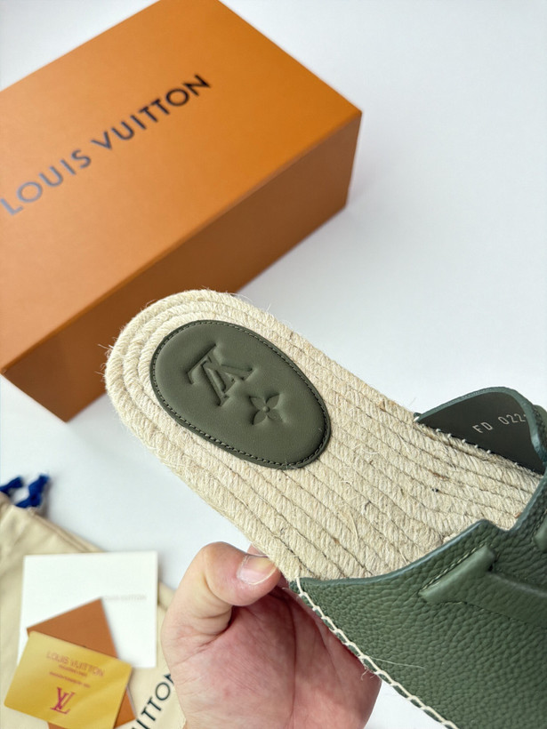 صندل مردانه برند Louis Vuitton