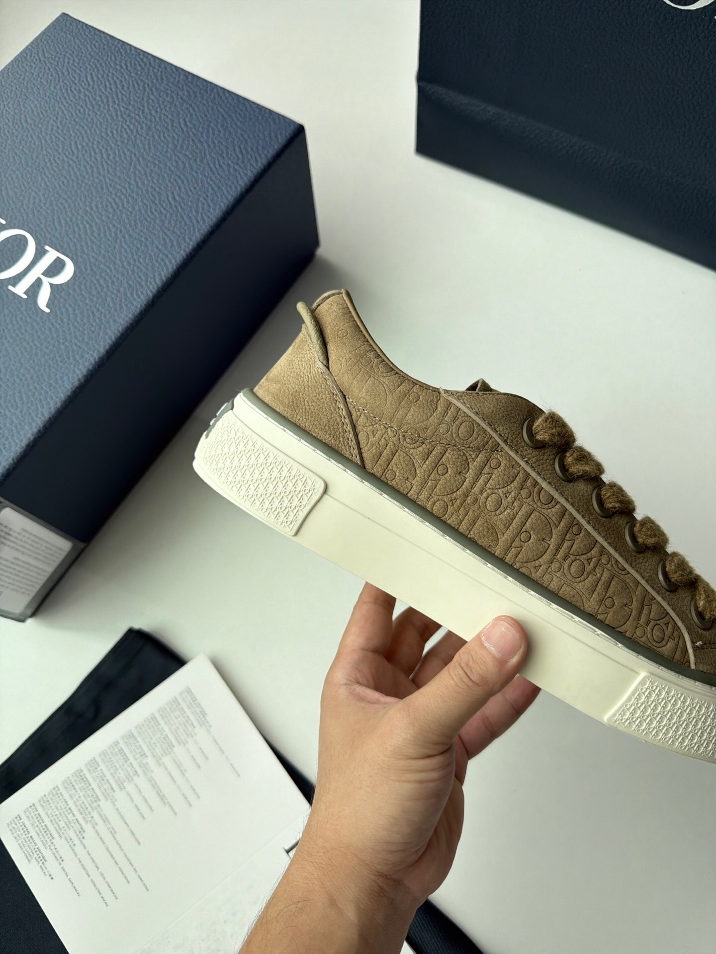 اسنیکر مردانه برند Dior
