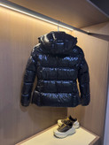 کاپشن زنانه برند Moncler