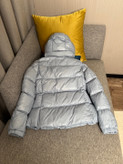کاپشن زنانه برند Moncler