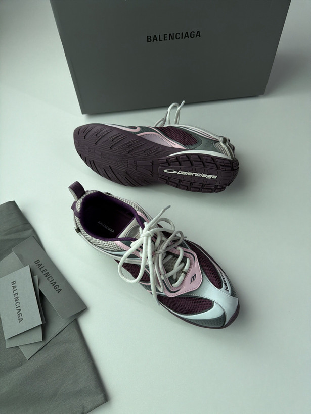 اسنیکر برند Balenciaga مدل Radar 2026