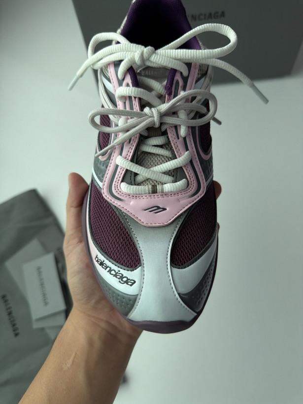 اسنیکر برند Balenciaga مدل Radar 2026
