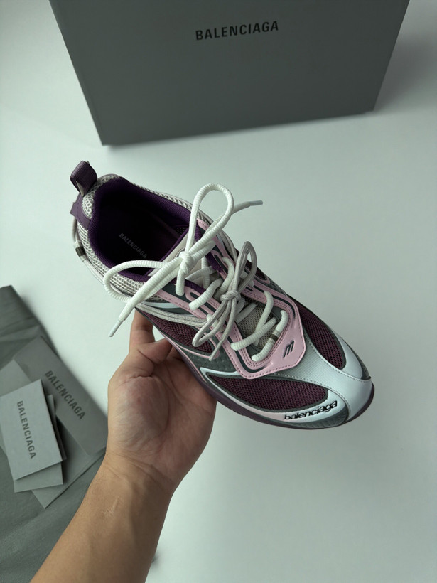اسنیکر برند Balenciaga مدل Radar 2026