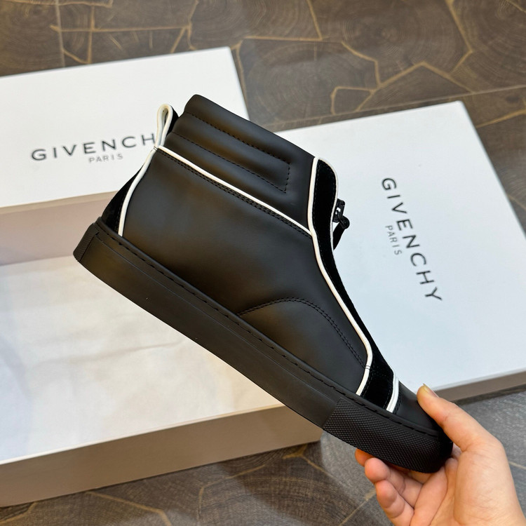 اسنیکر مردانه برند Givenchy