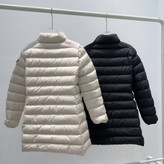 کاپشن زنانه برند Moncler