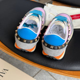 اسنیکر برند Valentino