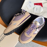 اسنیکر برند Valentino