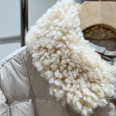 کاپشن زنانه برند Moncler