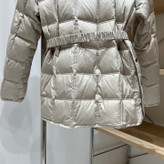 کاپشن زنانه برند Moncler