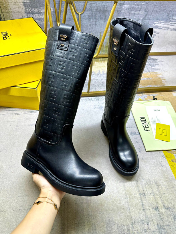 بوت زنانه برند Fendi