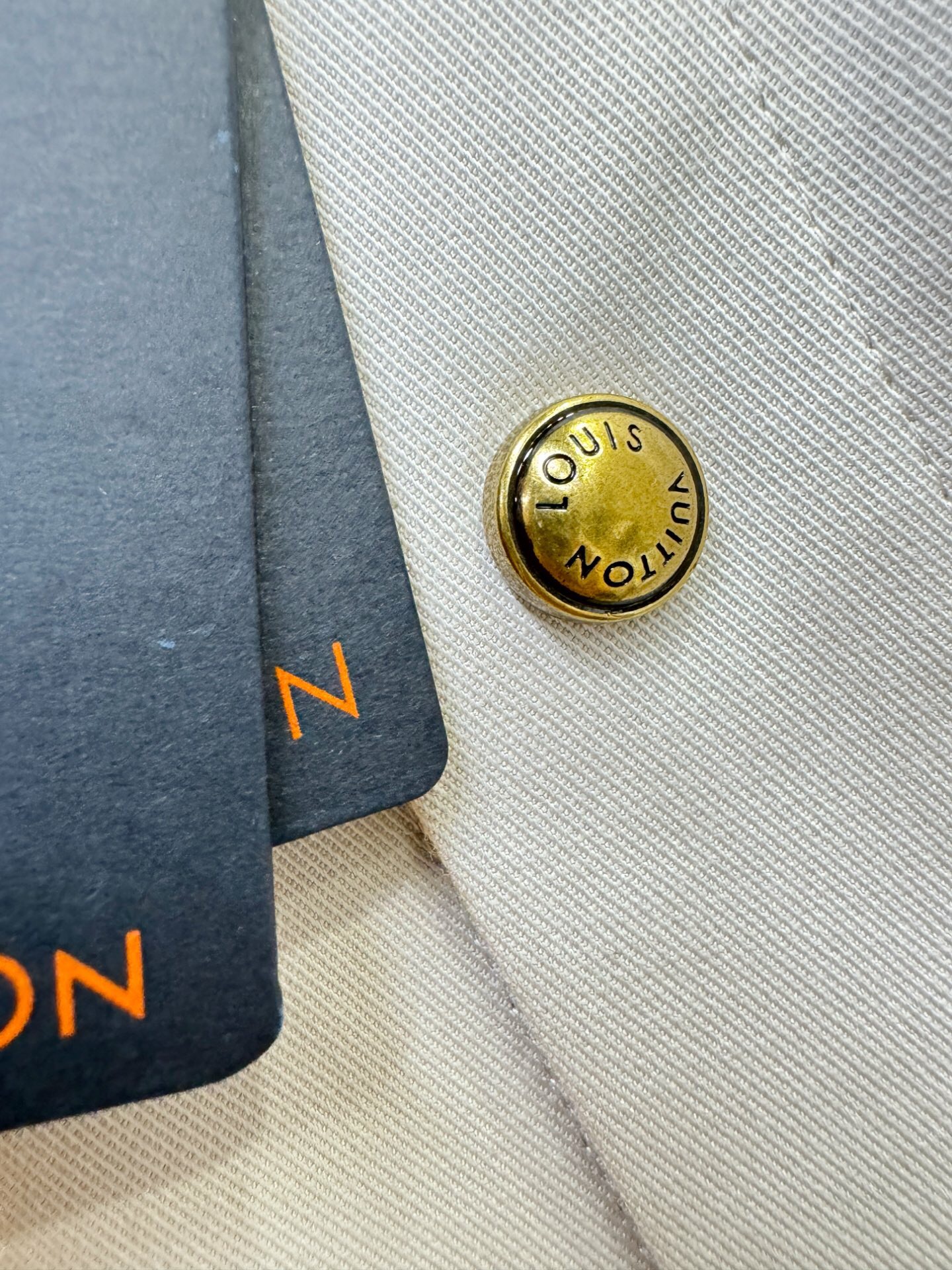 ست مردانه برند Louis Vuitton
