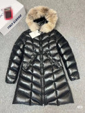 کاپشن زنانه برند Moncler
