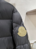 کاپشن مردانه برند Moncler
