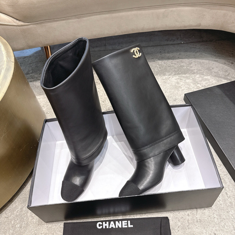 بوت زنانه برند Chanel