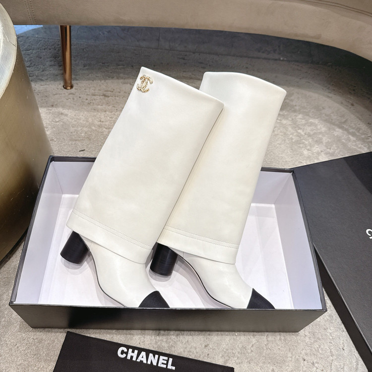 بوت زنانه برند Chanel