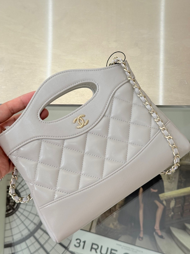کیف زنانه برند Chanel