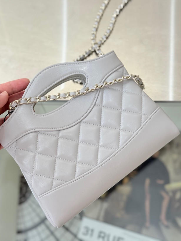 کیف زنانه برند Chanel
