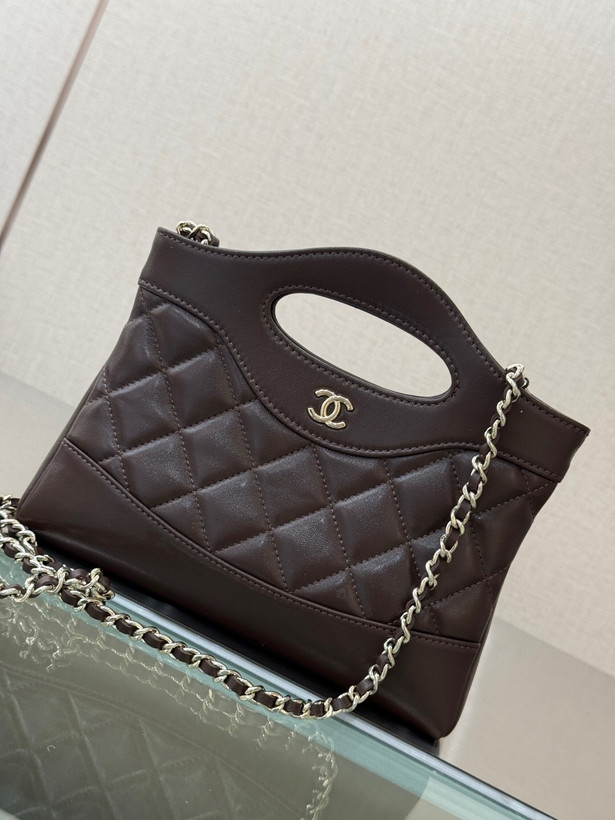 کیف زنانه برند Chanel