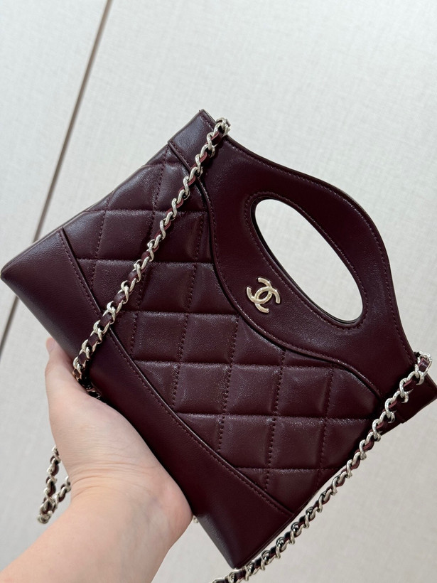 کیف زنانه برند Chanel
