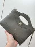 کیف زنانه برند Chanel