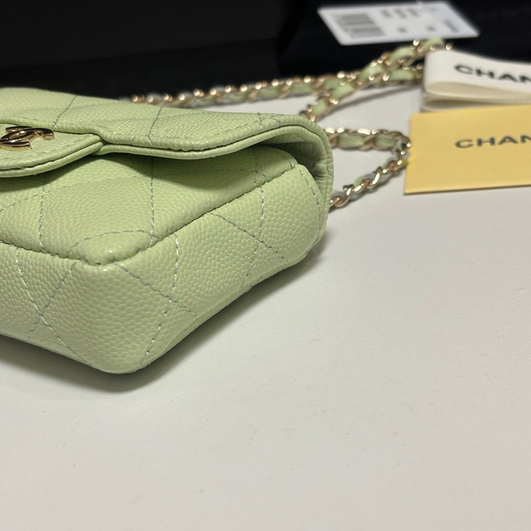 کیف زنانه برند Chanel