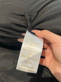 کاپشن برند Louis Vuitton