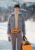 کاپشن برند Louis Vuitton