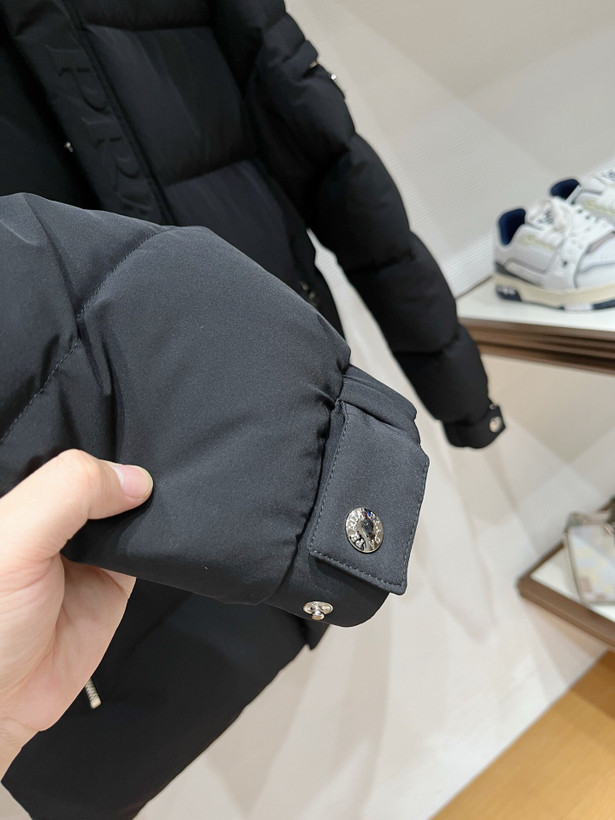 کاپشن مردانه برند Prada