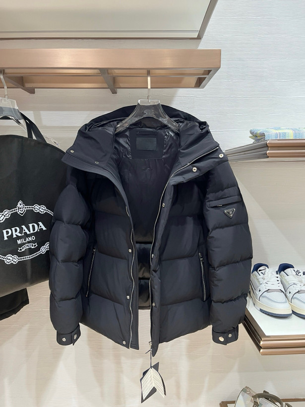 کاپشن مردانه برند Prada