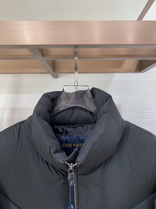 کاپشن مردانه برند Louis Vuitton