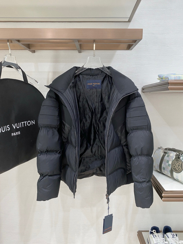 کاپشن مردانه برند Louis Vuitton