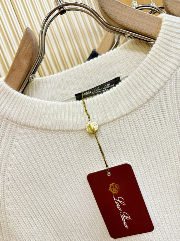 بافت یقه گرد مردانه برند Loro piana